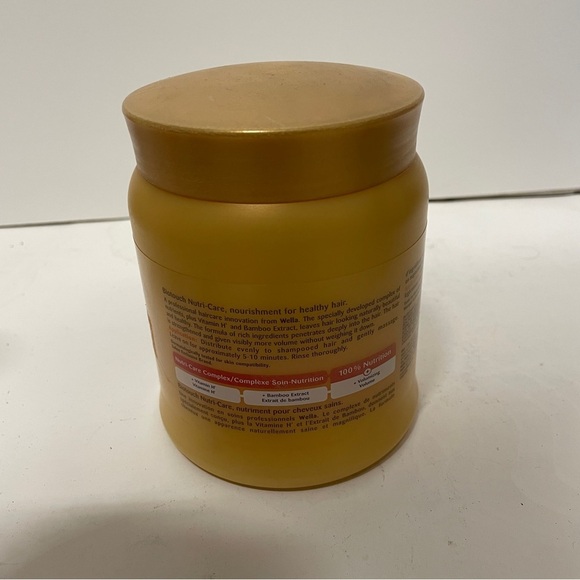 Wella Biotouch Nutri Care Volume Nutrition Volume Mask 25.5 OZ HTF - Picture 3 of 3